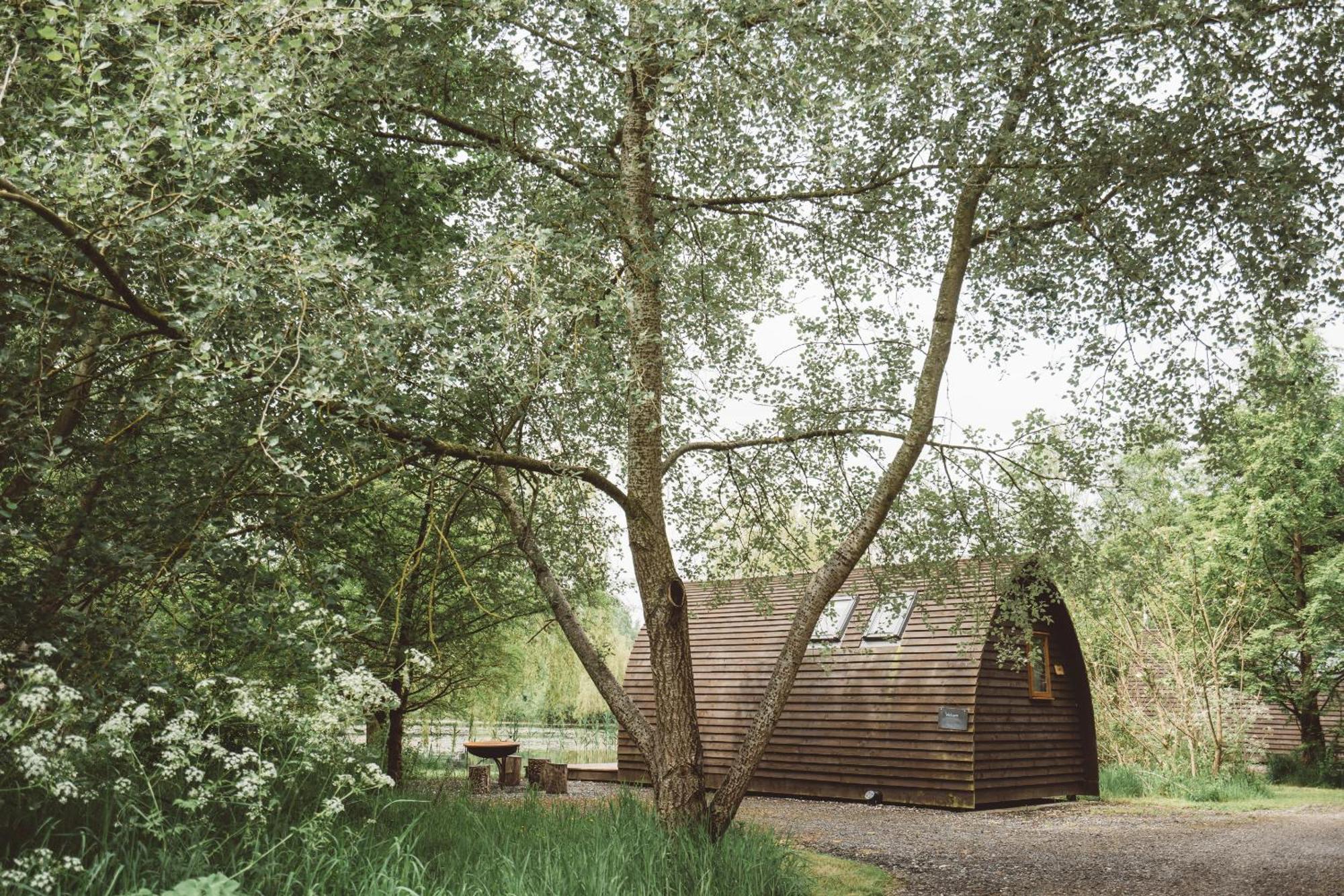 Ball Hall Farm By Wigwam Holidays East Cottingwith Room photo
